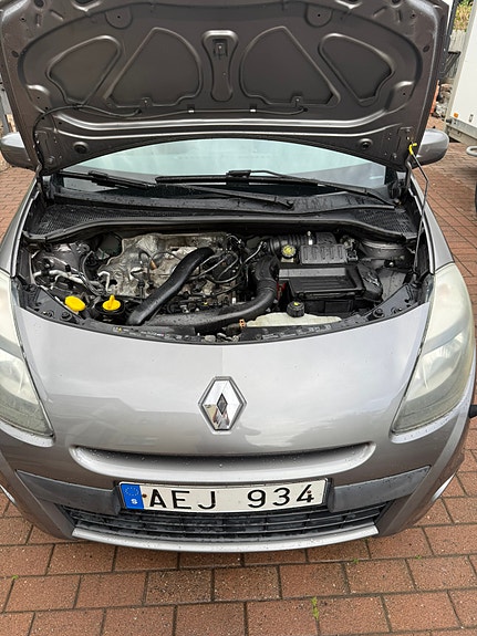 Renault Clio 6 of 12