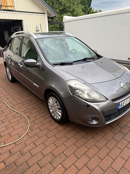 Renault Clio 3 of 12