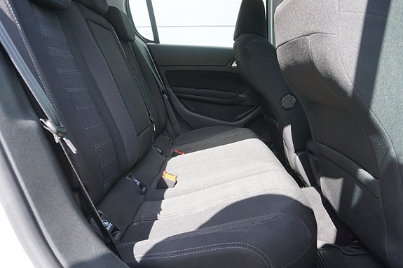 Peugeot 308 25 of 25