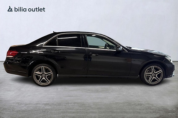 Mercedes-Benz E220 7 of 20