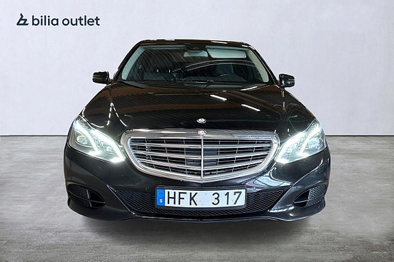 Mercedes-Benz E220 6 of 20