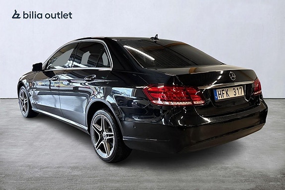 Mercedes-Benz E220 3 of 20