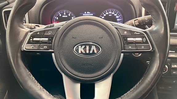 Kia Sportage 15 of 19