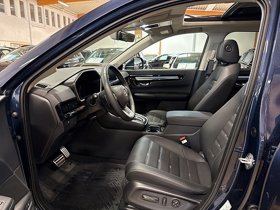 Honda CR-V 8 of 21