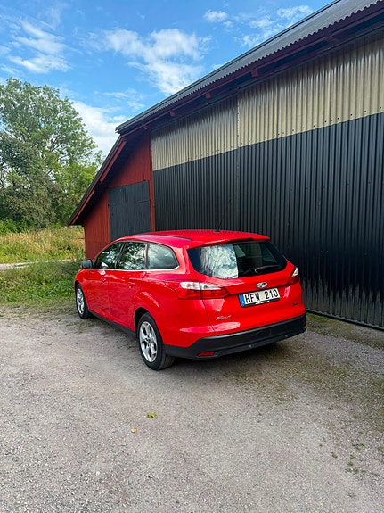 Ford Focus 5 of 13