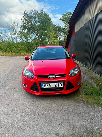 Ford Focus 4 of 13
