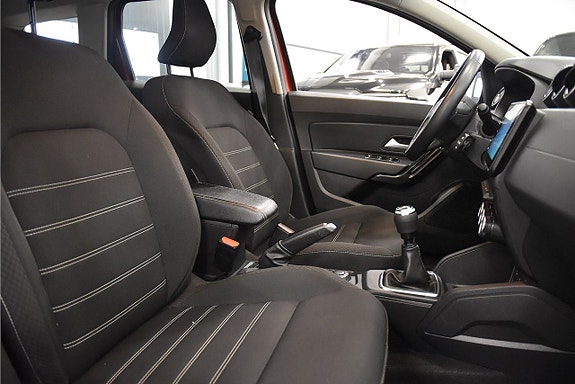 Dacia Duster 11 of 19