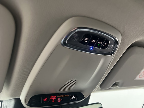 Volvo XC60 22 of 30