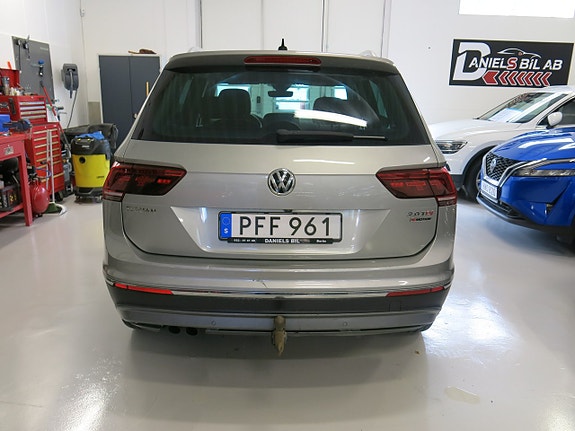 Volkswagen Tiguan 7 of 29
