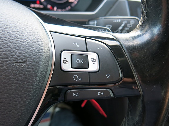 Volkswagen Tiguan 15 of 29