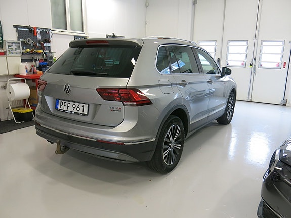Volkswagen Tiguan 3 of 29