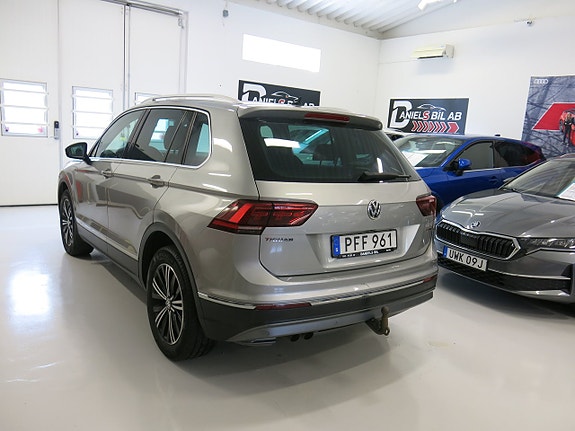 Volkswagen Tiguan 5 of 29