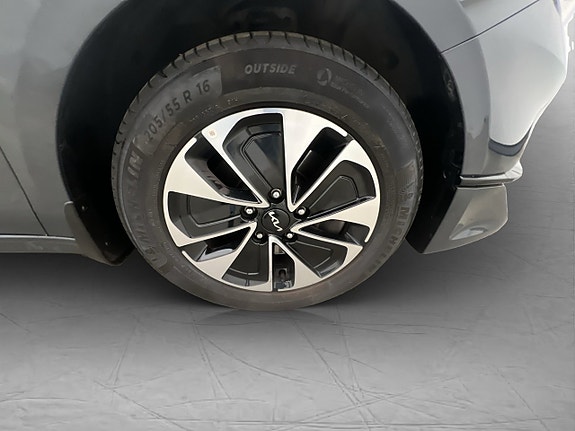 Kia Ceed 29 of 29