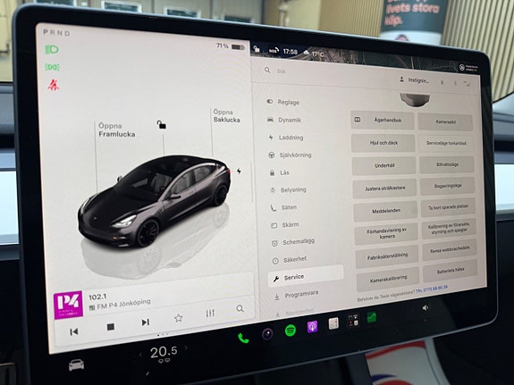Tesla Model 3 16 of 23