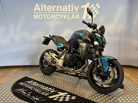 BMW F 900 R 8 of 13