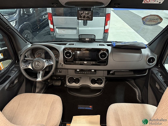 Eura Mobil Profila T 726 EF MB 7 of 17