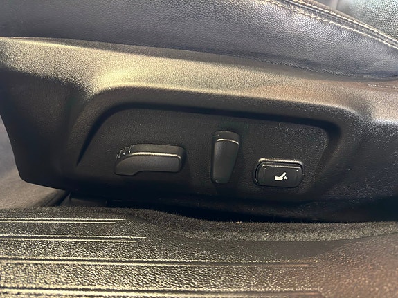 Subaru Outback 13 of 18