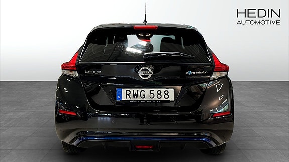 Nissan Leaf 7 of 13