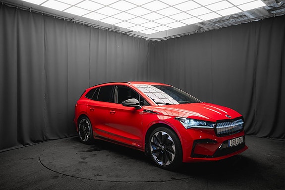 Skoda Enyaq 5 of 30