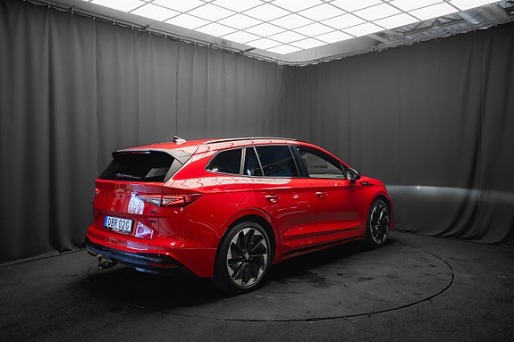 Skoda Enyaq 7 of 30