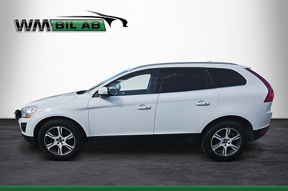 Volvo XC60 2 of 4