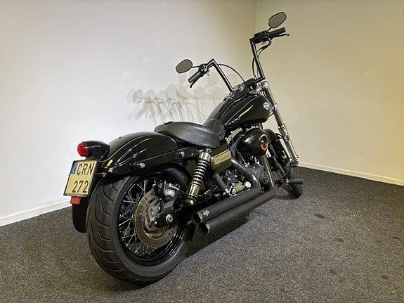 Harley-Davidson Dyna Wide Glide FXDWG / Lågmilad / PRISSÄNKT 2 of 8