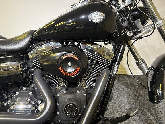 Harley-Davidson Dyna Wide Glide FXDWG / Lågmilad / PRISSÄNKT 4 of 8