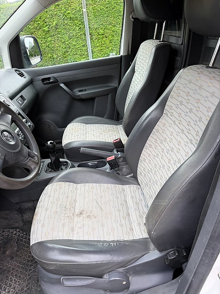 Volkswagen Caddy 4 of 6