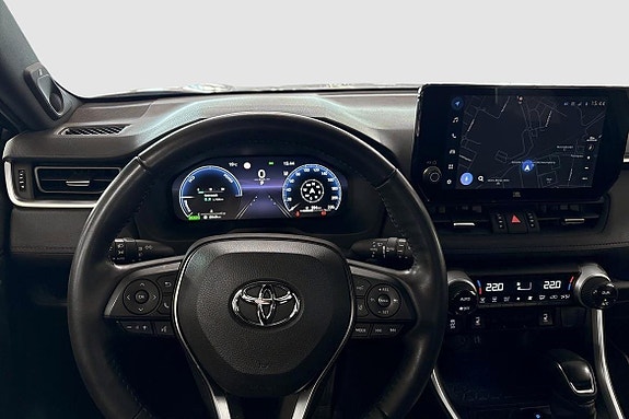 Toyota RAV4 10 of 14