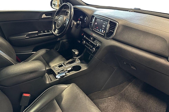 Kia Sportage 10 of 26