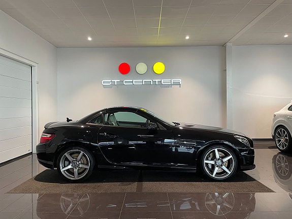 Mercedes-Benz SLK55 3 of 17