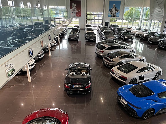 Mercedes-Benz SLK55 4 of 17