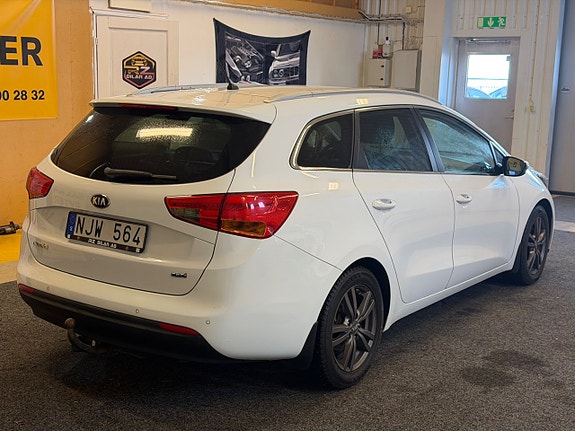 Kia Ceed 4 of 14