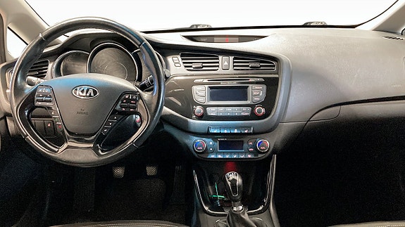 Kia Ceed 4 of 16