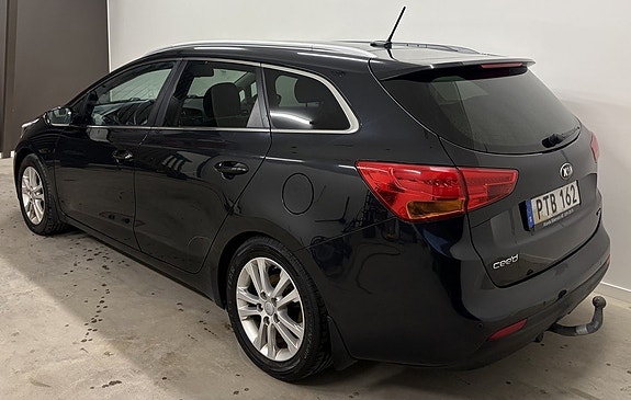 Kia Ceed 3 of 9