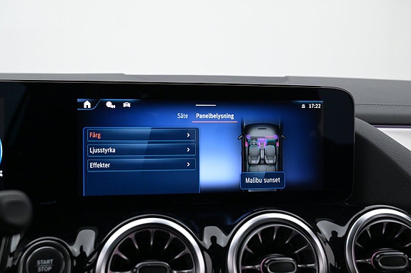 Mercedes-Benz EQA300 21 of 27