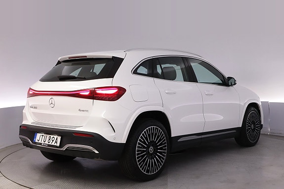 Mercedes-Benz EQA300 5 of 27