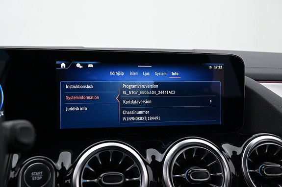 Mercedes-Benz EQA300 22 of 27