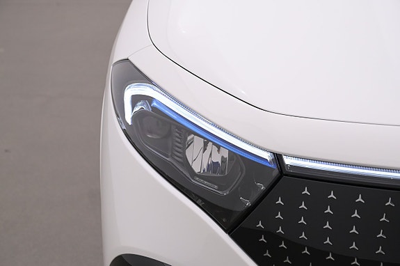 Mercedes-Benz EQA300 26 of 27