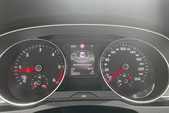Volkswagen Passat Alltrack 26 of 26