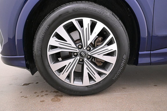 Audi Q4 e-tron 27 of 27