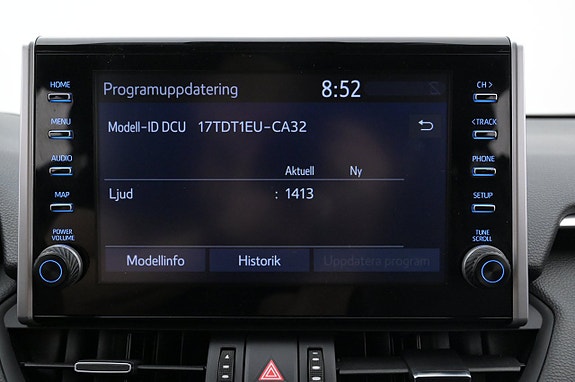 Toyota RAV4 Plug-in Hybrid 17 of 27