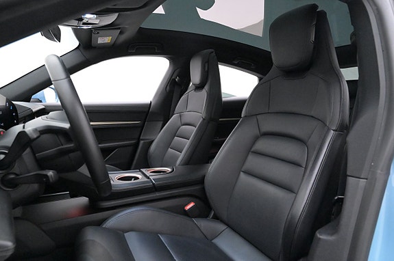 Porsche Taycan 4S 8 of 27