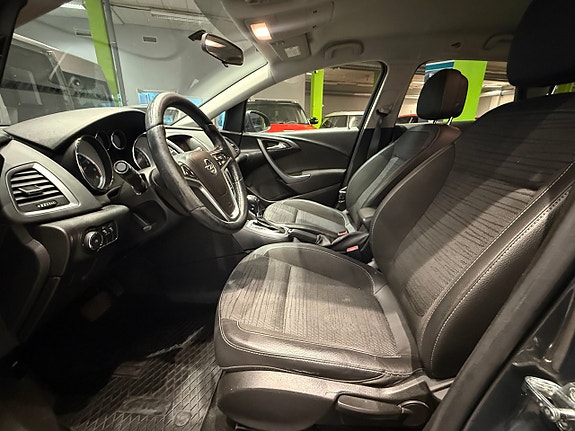 Opel Astra 8 of 13