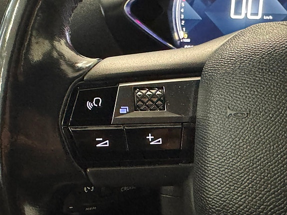 DS DS 3 Crossback 11 of 23