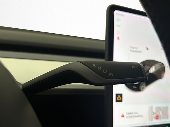 Tesla Model 3 28 of 30