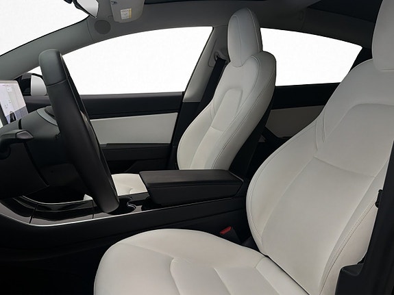 Tesla Model 3 16 of 30