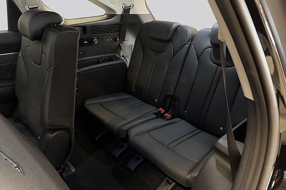 Kia Sorento 15 of 17