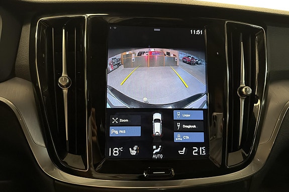 Volvo V60 Cross Country 22 of 25