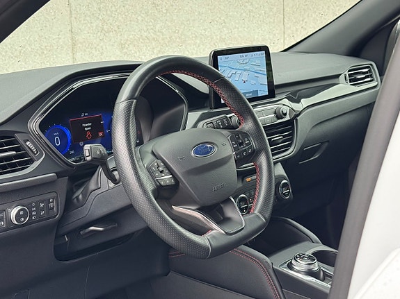 Ford Kuga 6 of 19